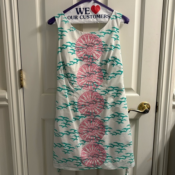 Lilly Pulitzer shift dress - Picture 1 of 5